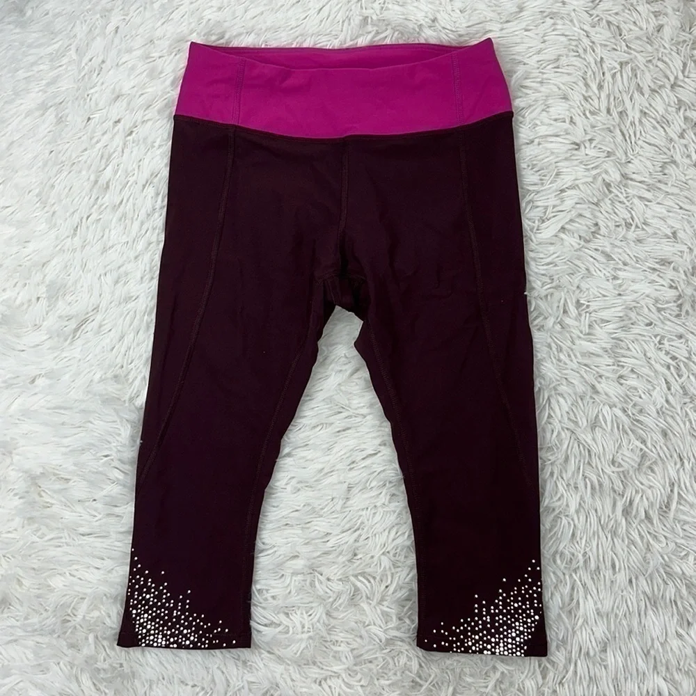 Lululemon Tight Stuff Crop Bordeaux Drama / Raspberry